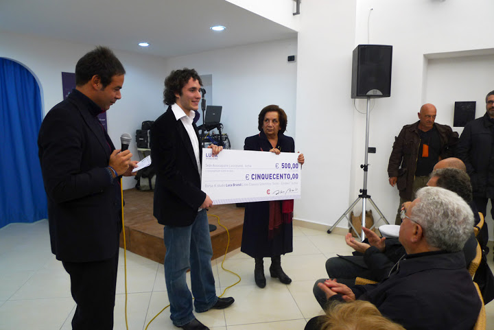 Consegna Premio Borsa di Studio a 2 studenti del Liceo Classico e Scientifico di Ischia